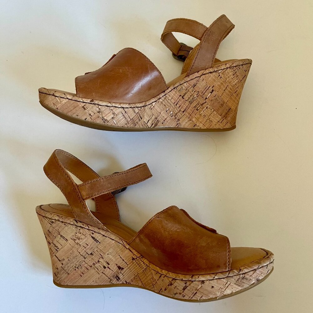 Born Agnio Tan Open Toe Wedge Sandals Size 7 - Picture 4 of 6
